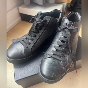 Prada Men's High Top Sneakers Casual Designer Lace Up Shoes size 38.5